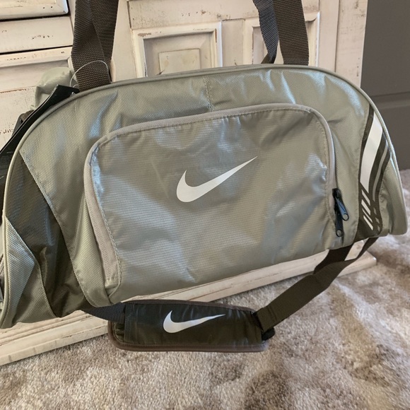nike sport duffel